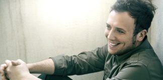 News, Raphael Gualazzi concerti nel 2017 con Love Live Peace Tour